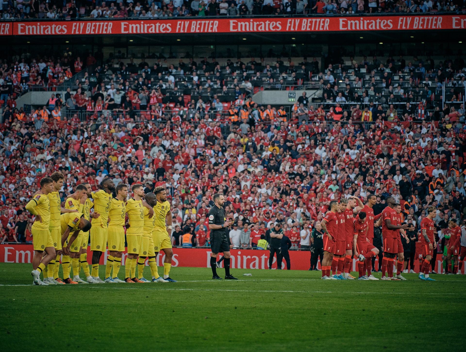 切尔西逆转晋级！足总杯战胜利物浦，队内战火蓄势的简单介绍