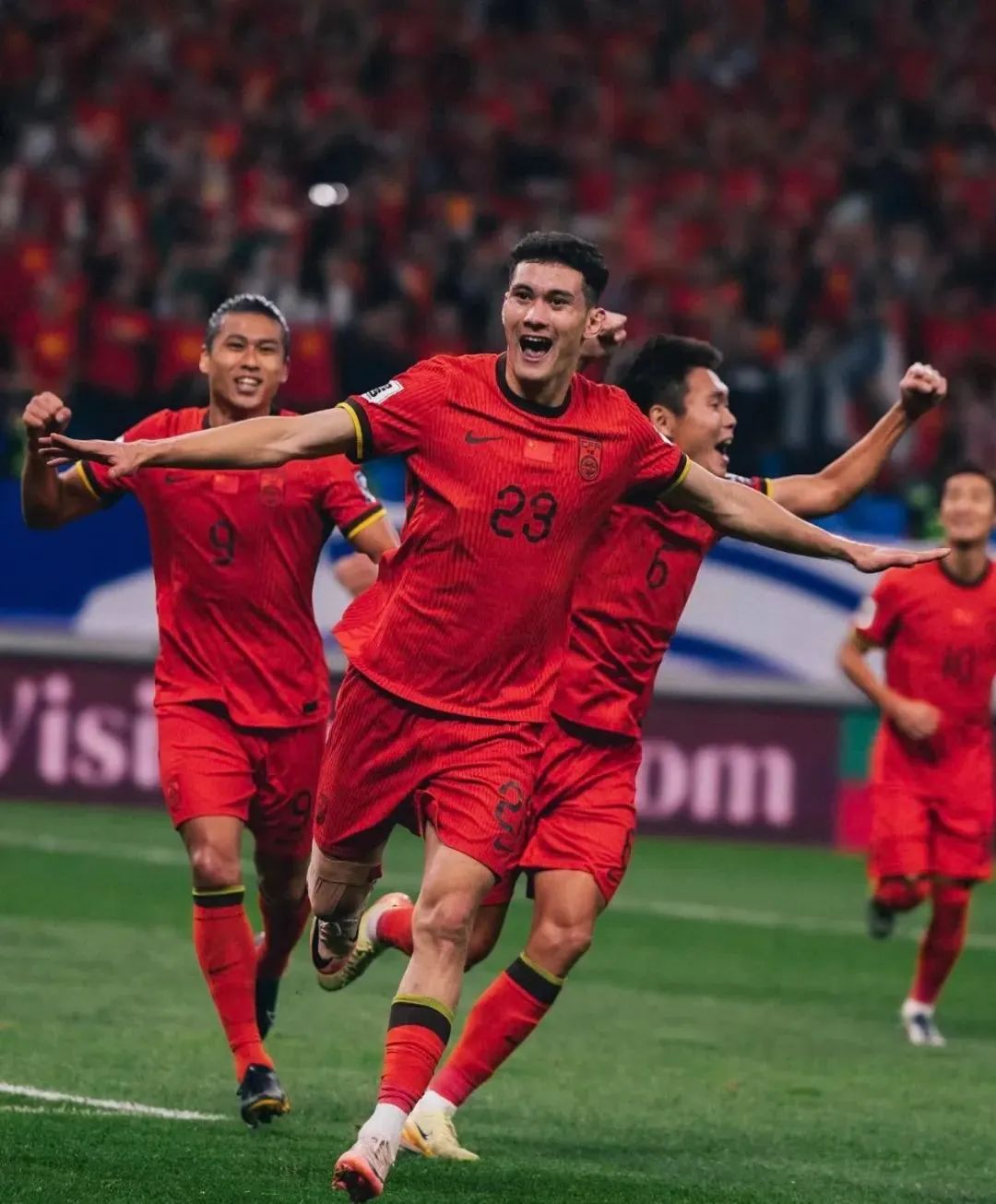 关于火爆赛场，亚洲足球盛事带来无尽惊喜的信息